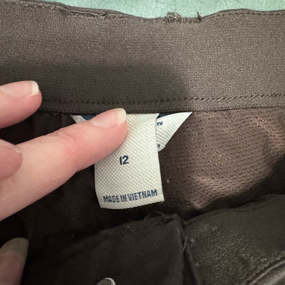 Duluth Trading Company gray skort - Picture 5 of 6